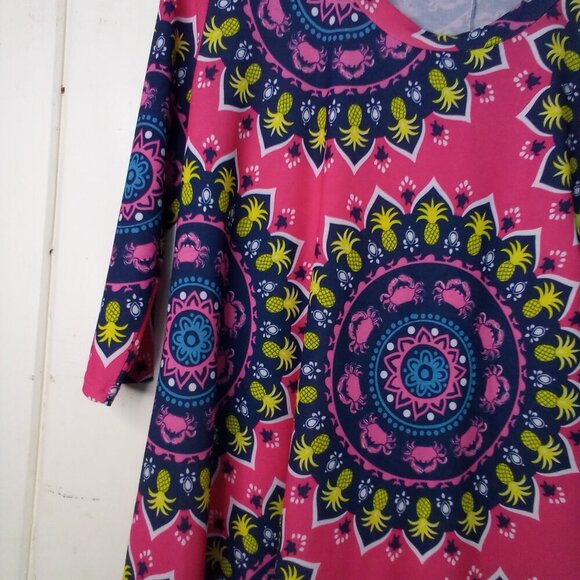 Simply Southern Blouse Tunic Women S 3/4 Sleeve Asymmetrical Hem Pineapple Crabs - Picture 5 of 15